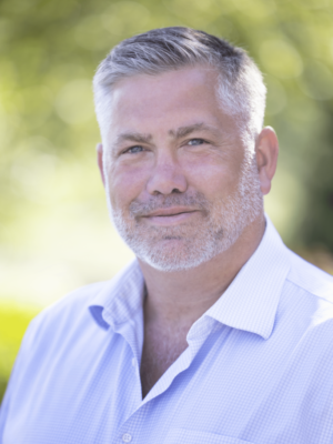 Dwight Groom, Principal